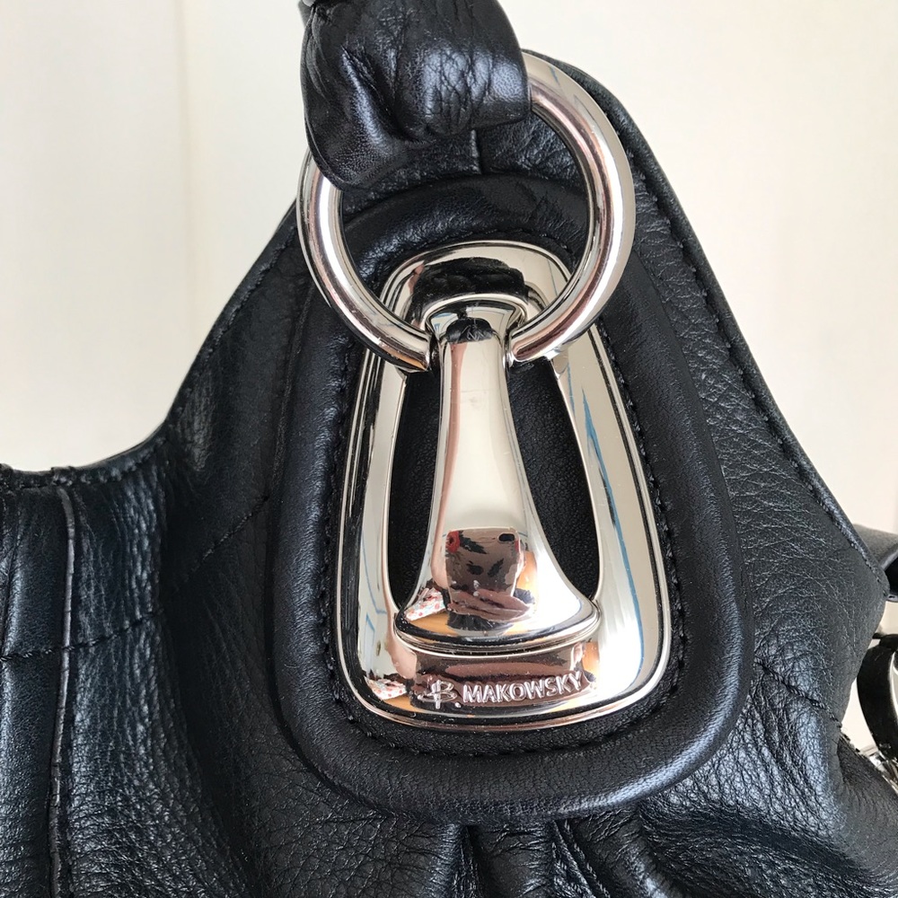 B MAKOWSKY Black Leather Handbag - Picture 9 of 16